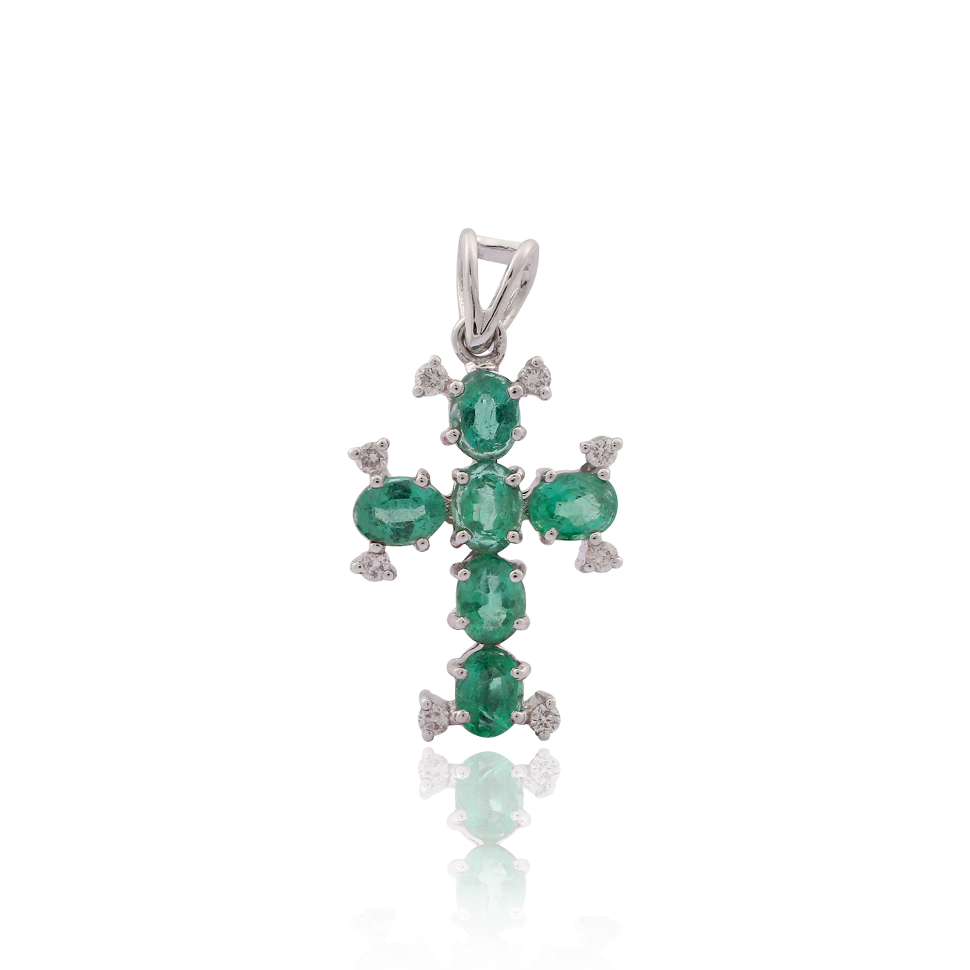 Holy Collection Pendant P0504-EM
